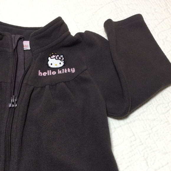 18m (3/$20) Hello Kitty Fleece Jacket - Picture 6 of 16